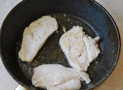 Куриная грудка по французски - шаг 2