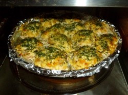 название картинки Куриная грудка с грибами и сыром в духовке