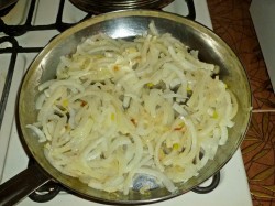 название картинки Куриная грудка с грибами и сыром в духовке