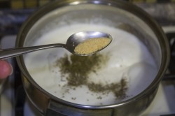 Куриная грудка в соусе в духовке