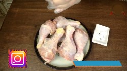 Куриная ножка в хрустящем мешочке с грибами и картофелем