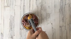 название картинки Куриная печень с кабачками в духовке