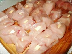 название картинки Куриные наггетсы с сыром на сковороде