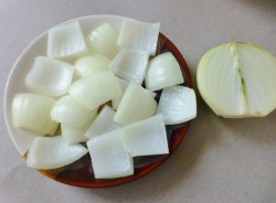 Куриное филе на шпажках в духовке