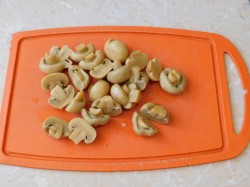 название картинки Куриное филе с грибами и сыром