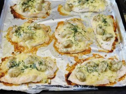 название картинки Куриное филе с грибами и сыром