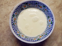 название картинки Куриное филе с грибами на сковороде в сливках