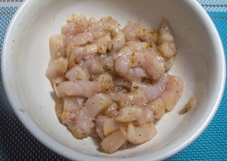 название картинки Куриное филе с шампиньонами в духовке