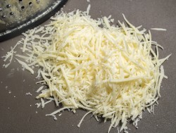 название картинки Куриное филе с шампиньонами в духовке