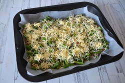 Куриное филе со стручковой фасолью в духовке