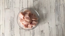 название картинки Куриное филе в кефире на сковороде