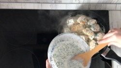 название картинки Куриное филе в кефире на сковороде