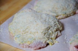 Куриные бедра с хрустящей корочкой в духовке