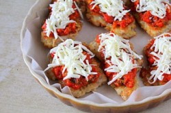 Куриные бёдрышки без кости с овощами и сыром - шаг 7