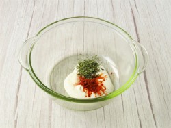 Куриные голени с картошкой в духовке