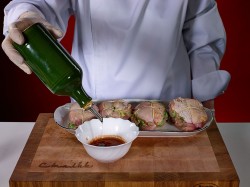 Куриные котлеты тапака с зеленью - шаг 10