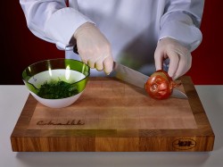 Куриные котлеты тапака с зеленью - шаг 3