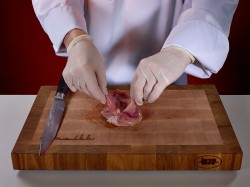 Куриные котлеты тапака с зеленью - шаг 7