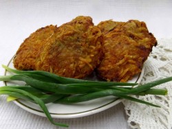 название картинки Куриные котлеты в картофельной шубе