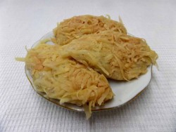 название картинки Куриные котлеты в картофельной шубе