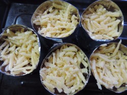 Куриные маффины с гречкой и грибами