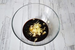 название картинки Куриные ножки с баклажанами в соусе терияки