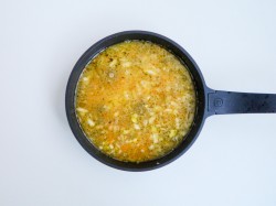 название картинки Куриные сердечки с рисом