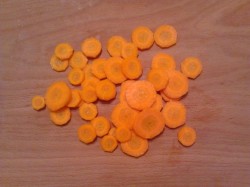 название картинки Куриный бульон с вермишелью