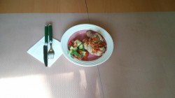 название картинки Куриный окорочок фаршированный овощами