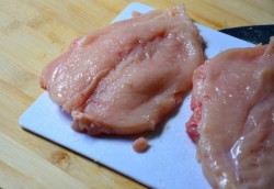 название картинки Куриные рулетики с грибами и сыром в духовке