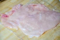 название картинки Куриные рулетики с грибами и сыром в духовке