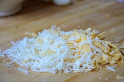 название картинки Куриные рулетики с грибами и сыром в духовке