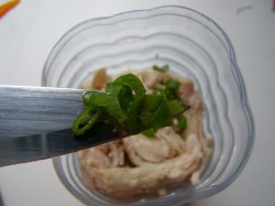 Куриный рулет в бутылке