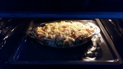 название картинки Куриный стейк в духовке с овощами