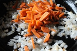 Куриный суп с капустой и картошкой