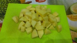 Куриный суп с плавленным сыром и вермишелью