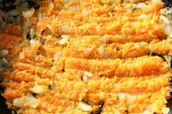 название картинки Куриный суп с шампиньонами и плавленным сыром