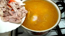 название картинки Куриный суп со звездочками