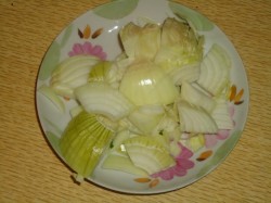 название картинки Куриные грудки с шампиньонами в сметане