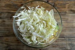 Квашеная капуста классическая в банке