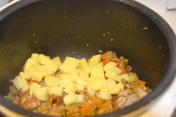 Лагман из говядины в мультиварке