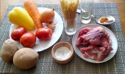 название картинки Лагман из свинины с картошкой и лапшой