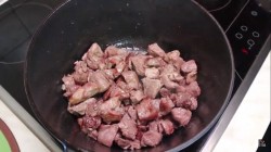 название картинки Лагман с картофелем, болгарским перцем и томатной пастой