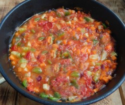 название картинки Лапша с овощами и соусом Терияки