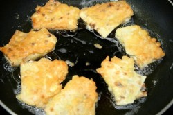 Жареный лаваш с сыром