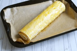 название картинки Лаваш с творогом и бананом в духовке