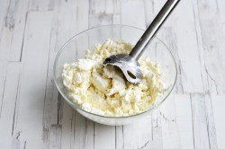 название картинки Лаваш с творогом и бананом в духовке