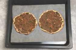 название картинки Лахмаджун по турецки