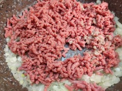 Лазанья классическая с соусом бешамель