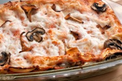 Лазанья с сыром и грибами